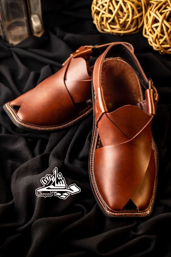 Charsadda Chappal Maroon – SaadaSole