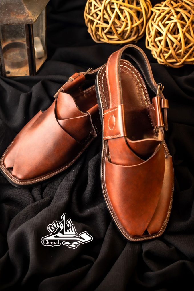 Charsadda Chappal Round Marron Saada Sole