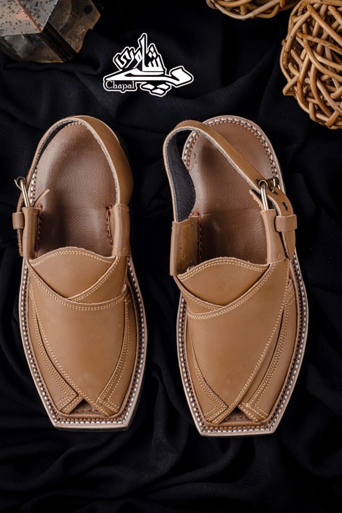 Kaptaan Chappal Camel